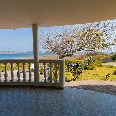 Bilene Beach House Vila Praia Do Bilene Exterior photo