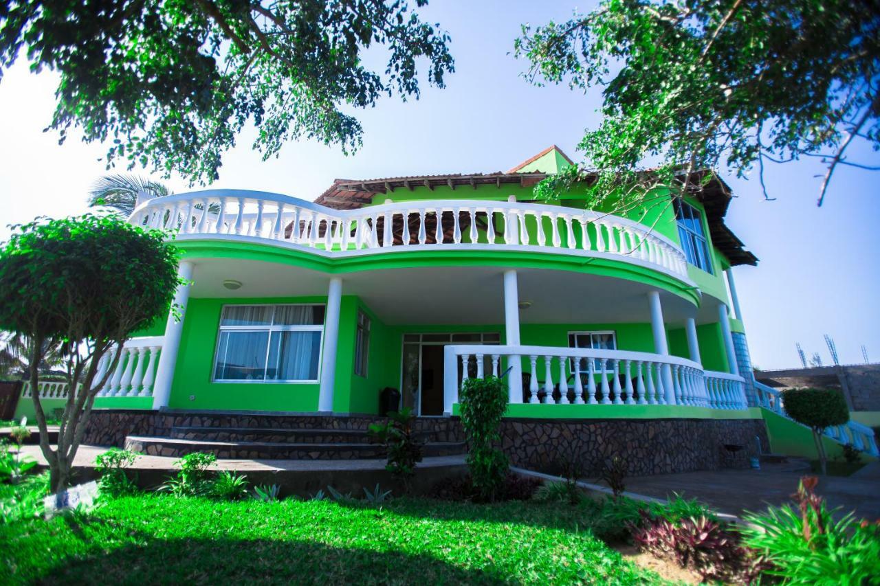 Bilene Beach House Vila Praia Do Bilene Exterior photo
